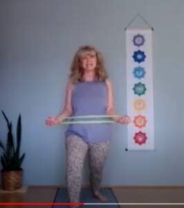 Yoga demonstration loop resistance band